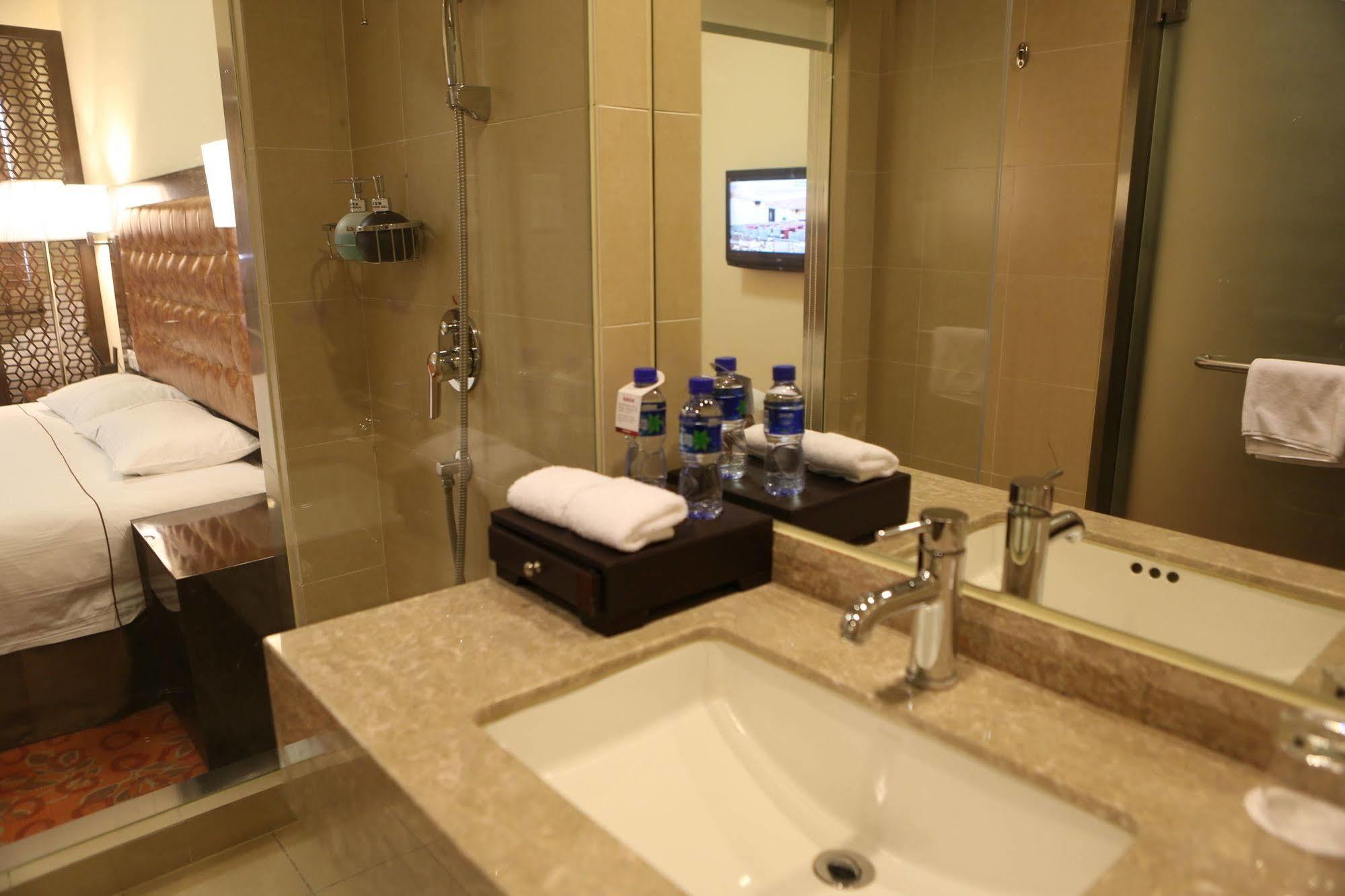 Benjoy Hotel - Jinqiao Branch Thượng Hải Ngoại thất bức ảnh